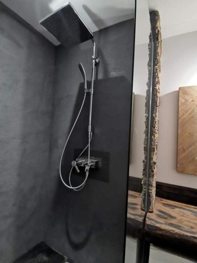 Апартаменти Loft 100M2 Neuf Entierement Equipee Callac Екстер'єр фото