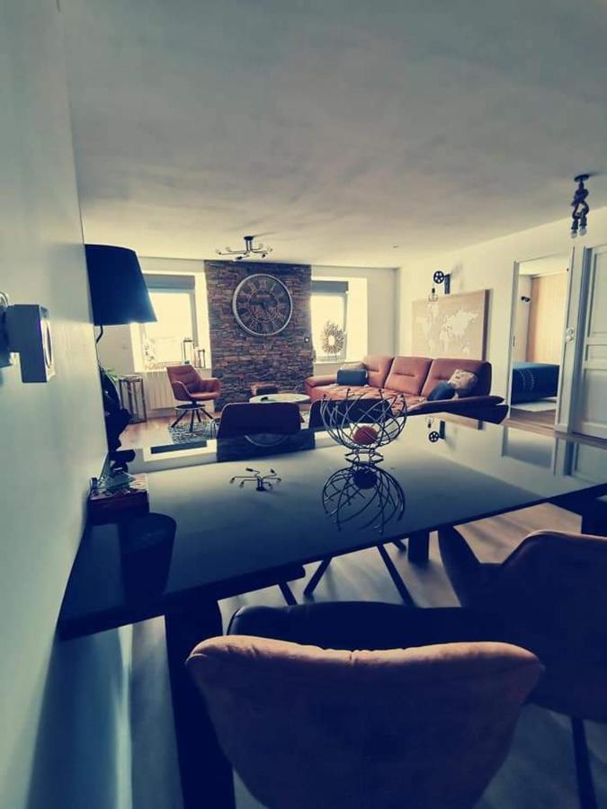 Апартаменти Loft 100M2 Neuf Entierement Equipee Callac Екстер'єр фото